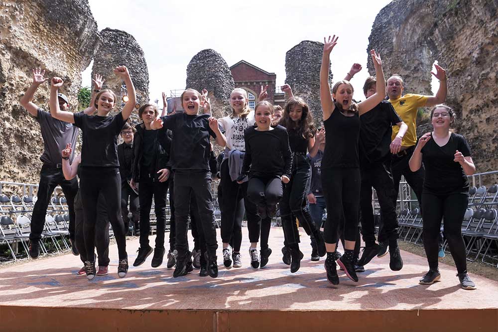 FREE Places For RABBLE Summer Courses